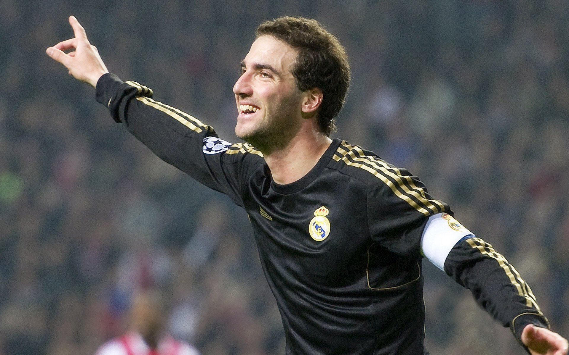 哈弗茨决胜时刻接管排名战，塞内加尔式坚韧助尼斯带走关键胜利