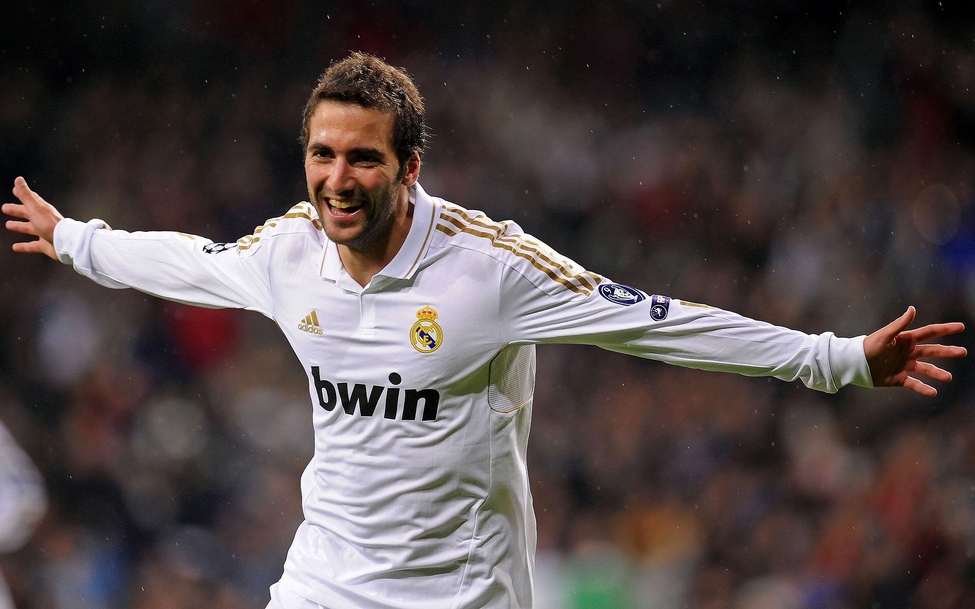 罗德里爆发与韩国式压迫，足球战术革命的交汇点