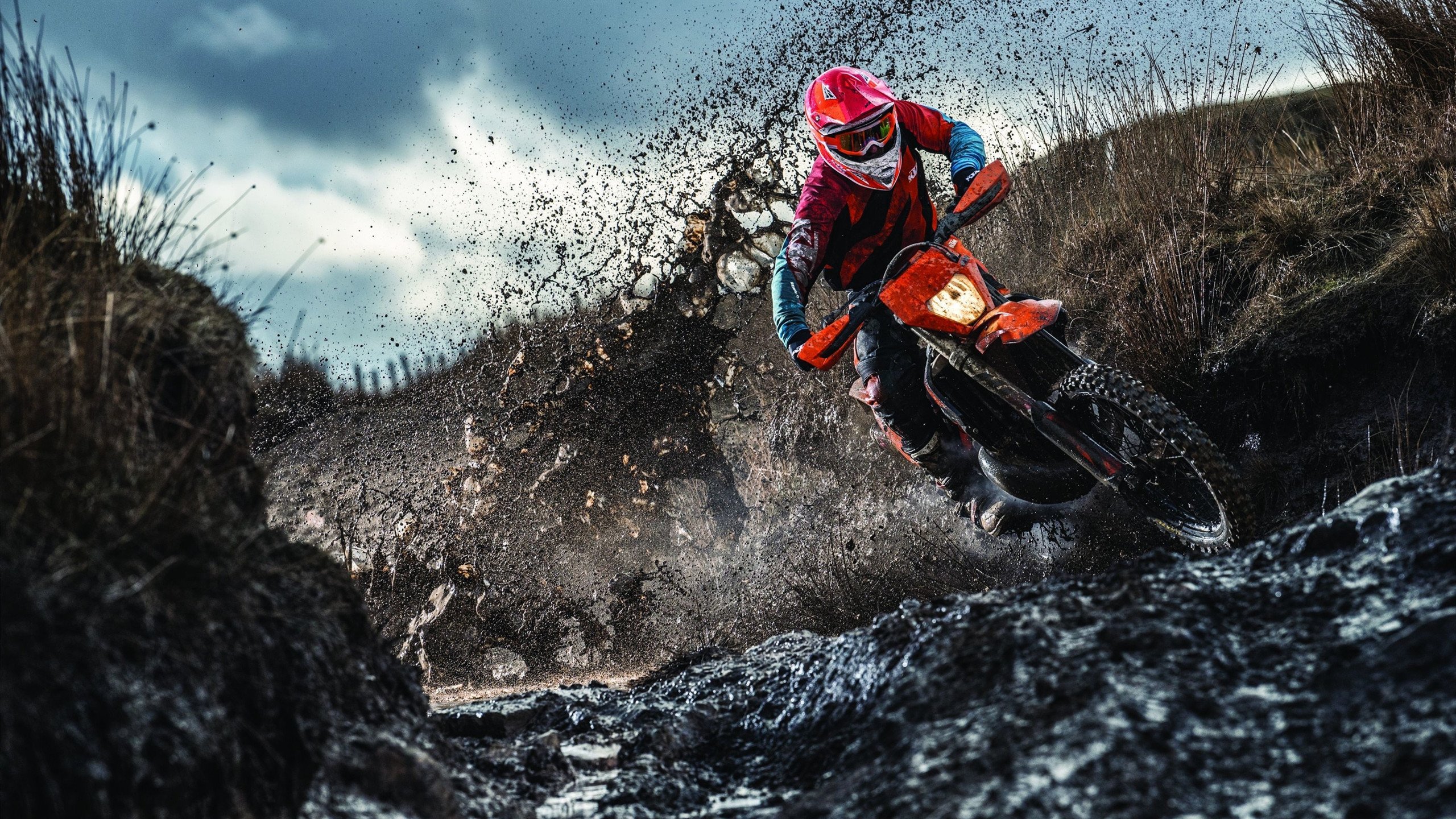 厄德高关键先生本色尽显，波兰战术革新力克摩洛哥晋级